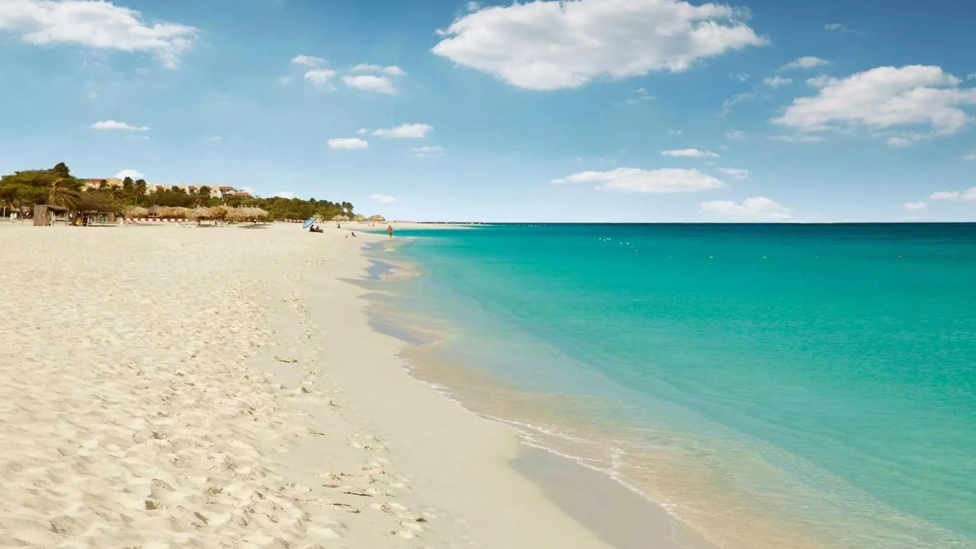 بيت للعطل Beachfront - Glamour View 3Br Condo - E422 شاطئ بالم أروبا